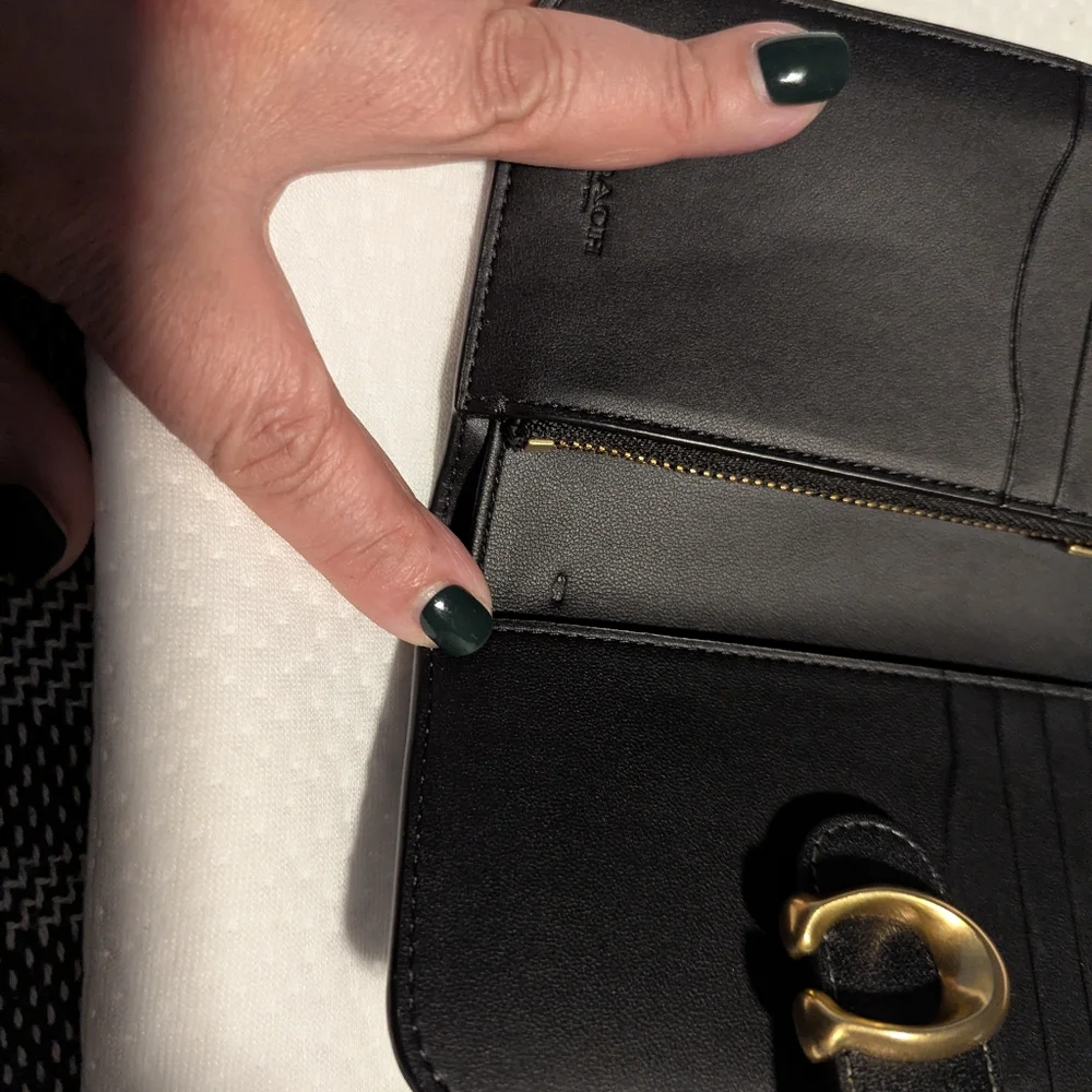 Coach Slim Tabby Black Leather Women's Wallet with Gold Accent - Picture 6 of 9